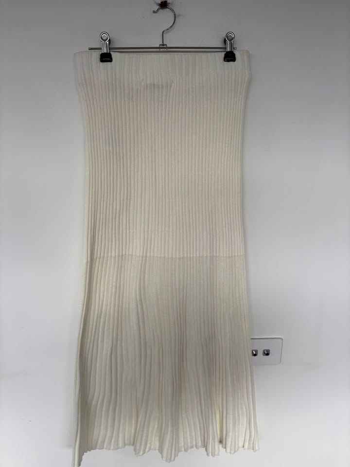 Camilla and Marc Skirt - size 10