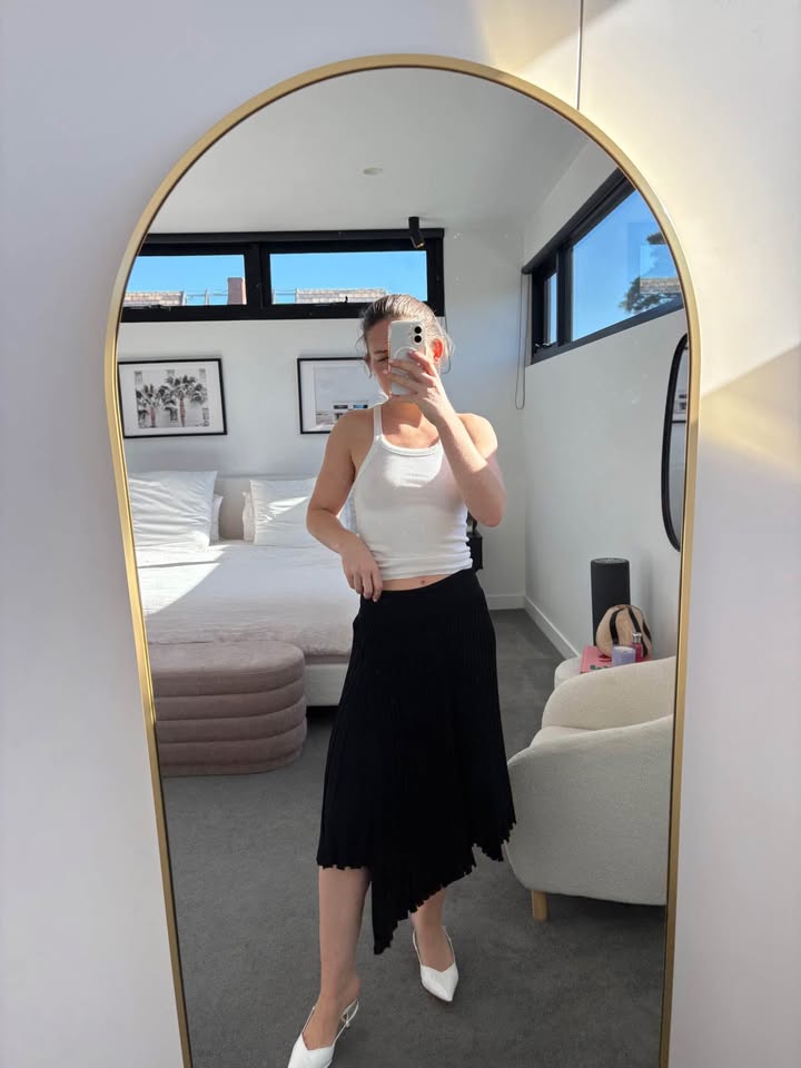 Scanlan Theodore Skirt - size small