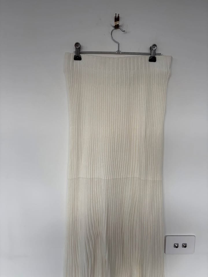 Camilla and Marc Skirt - size 10