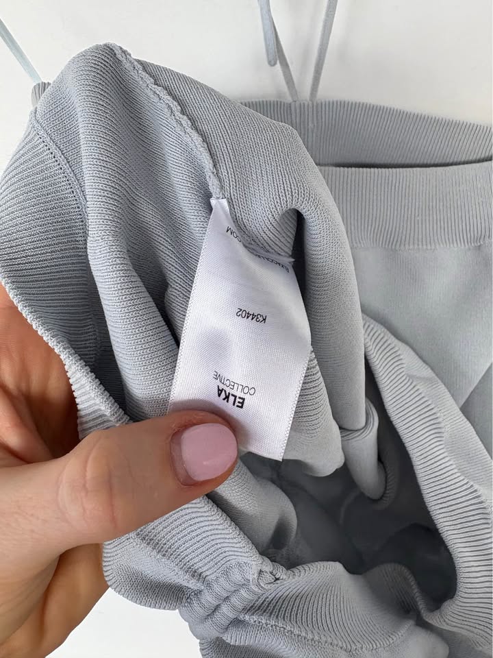 ELKA Collective Top - size 8
