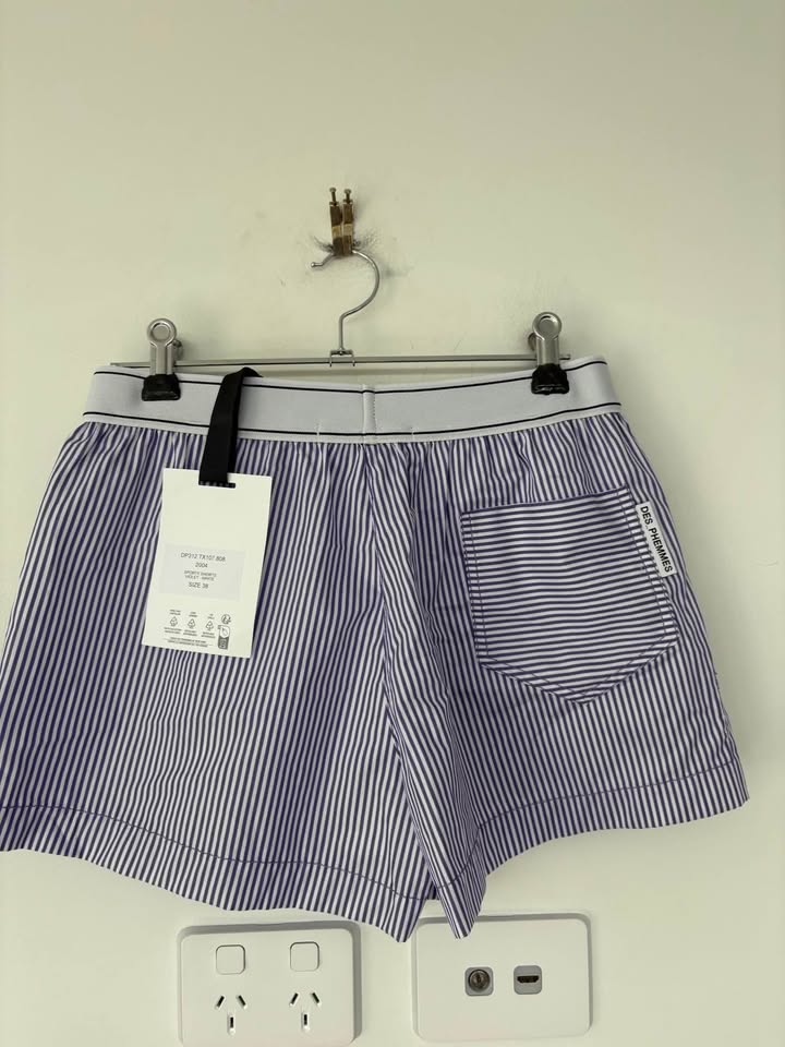 Des Phemme Shorts - size 10 BRAND NEW