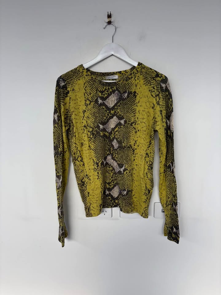 Equipment Knit - size small