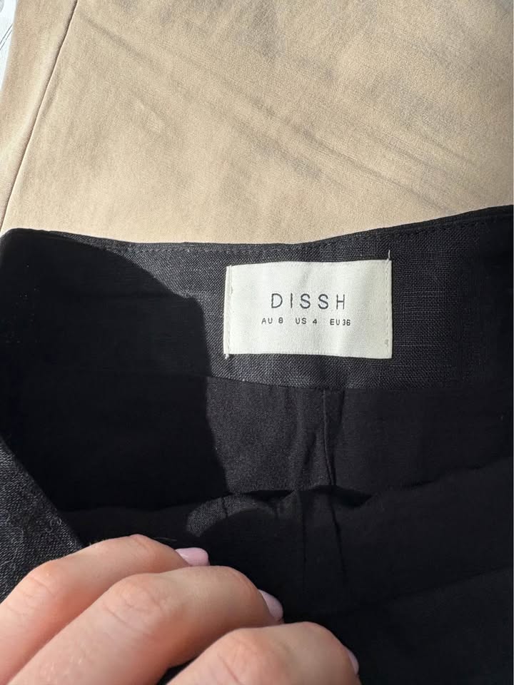 DISSH Shorts - size 8