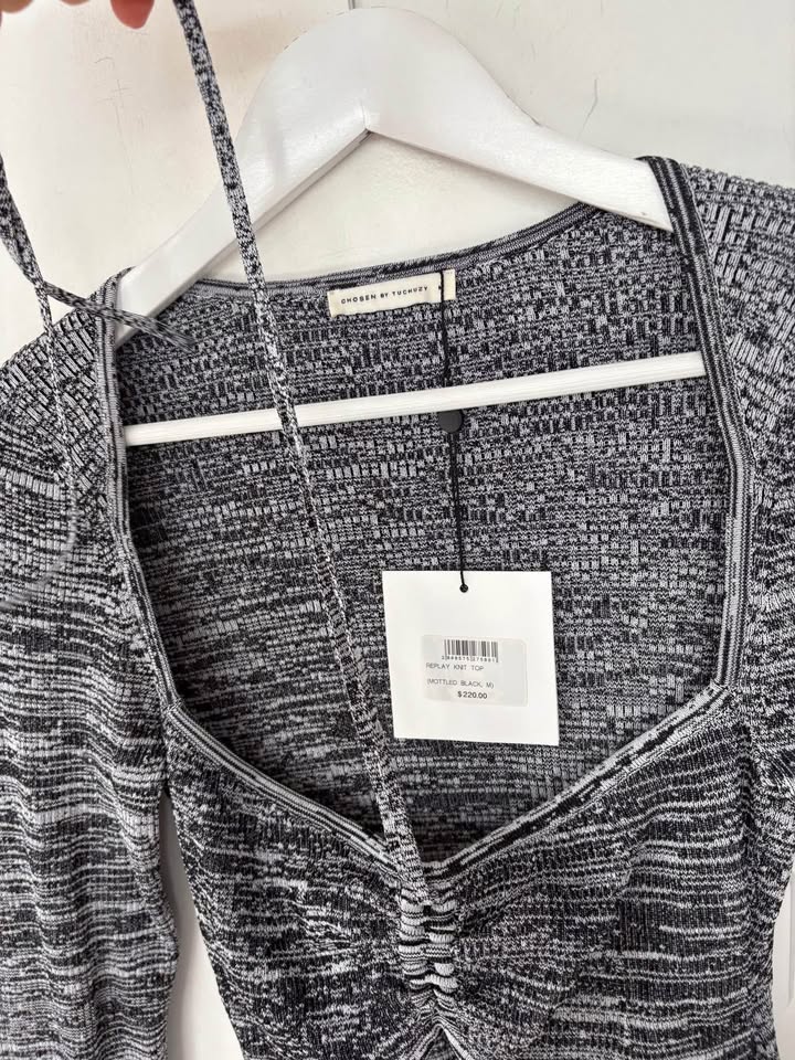 Chosen by Tuchuzy Top - size medium