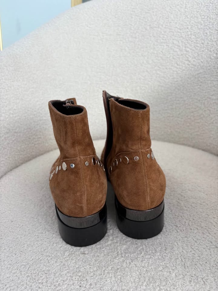 Laura Bella Boots - size 40