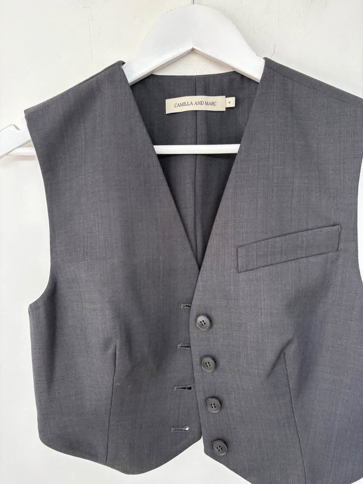 Camilla and Marc vest - size 8