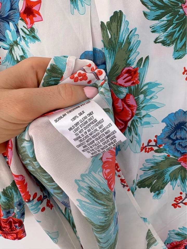 Scanlan Theodore Silk Blouse - size 8