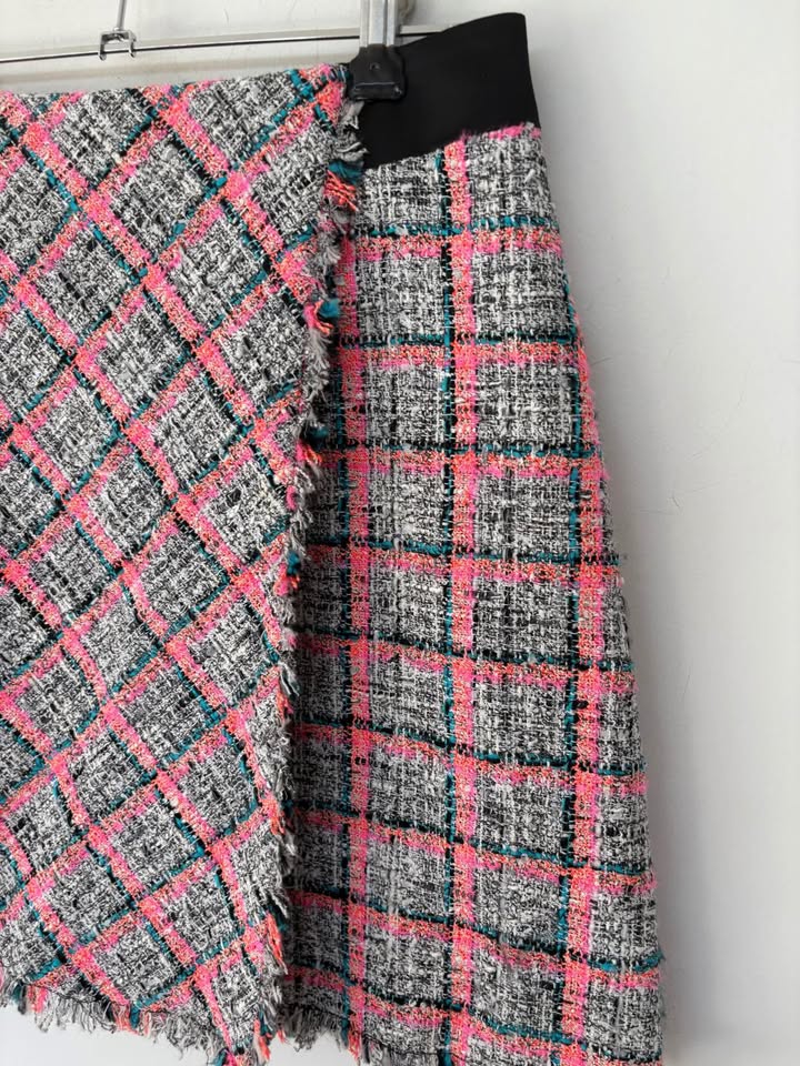 Karl Lagerfield Skirt - size 8