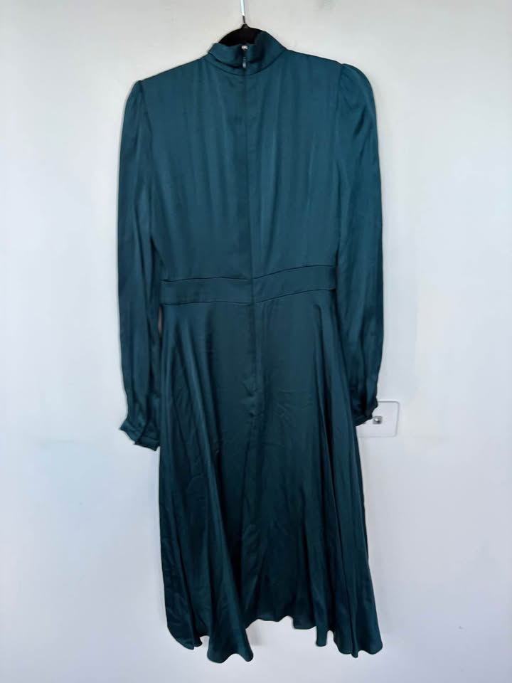 Forever New Maxi Dress - size 8