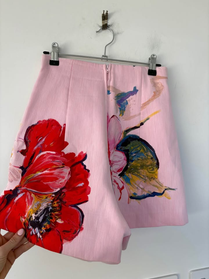 Scanlan Theodore Set - shorts size 10 and top size 8