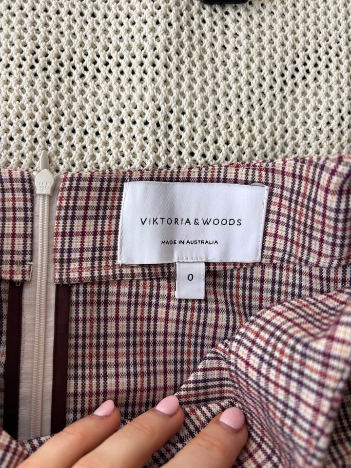 Viktoria and Woods Skirt - size 0