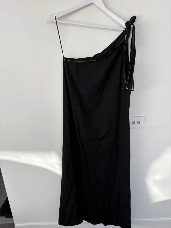 White Closet Maxi Dress - size 12 BNWT
