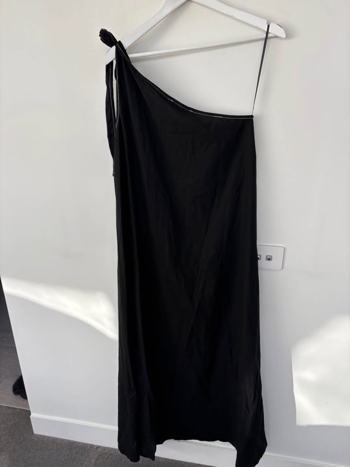 White Closet Maxi Dress - size 12 BNWT
