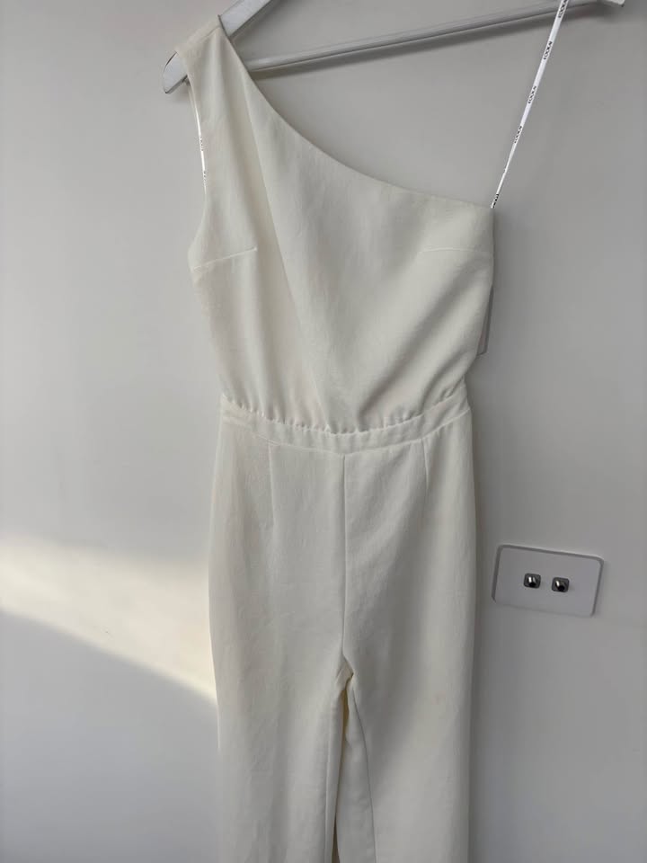 KOOKAI Jumpsuit - size 6