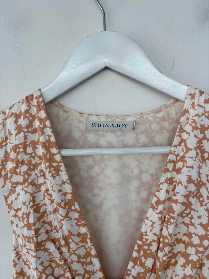 Shona Joy Dress - size 6