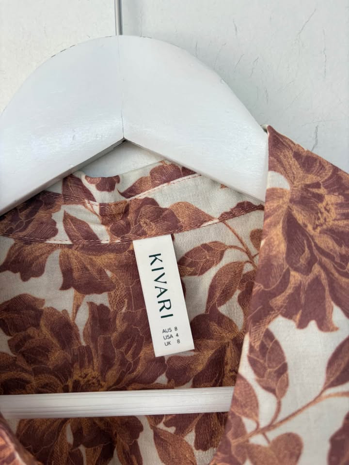 KIVARI Shirt - size 8