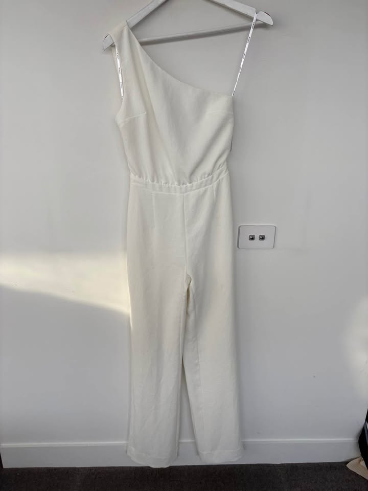 KOOKAI Jumpsuit - size 6