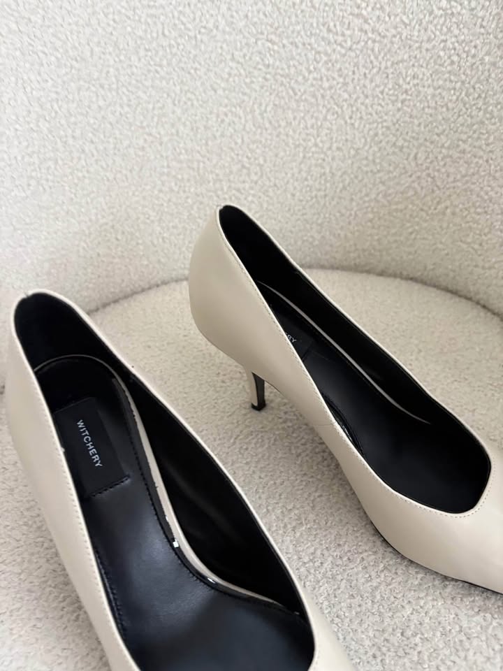 Witchery Cream Heels - Size 41