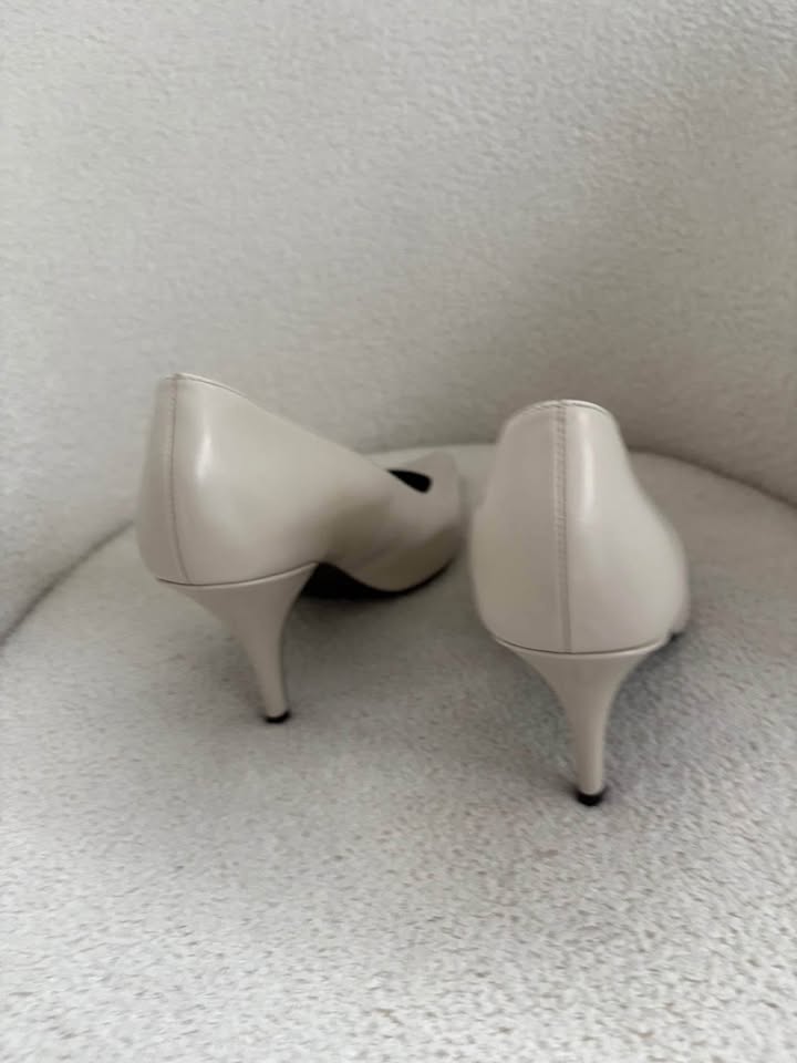 Witchery Cream Heels - Size 41