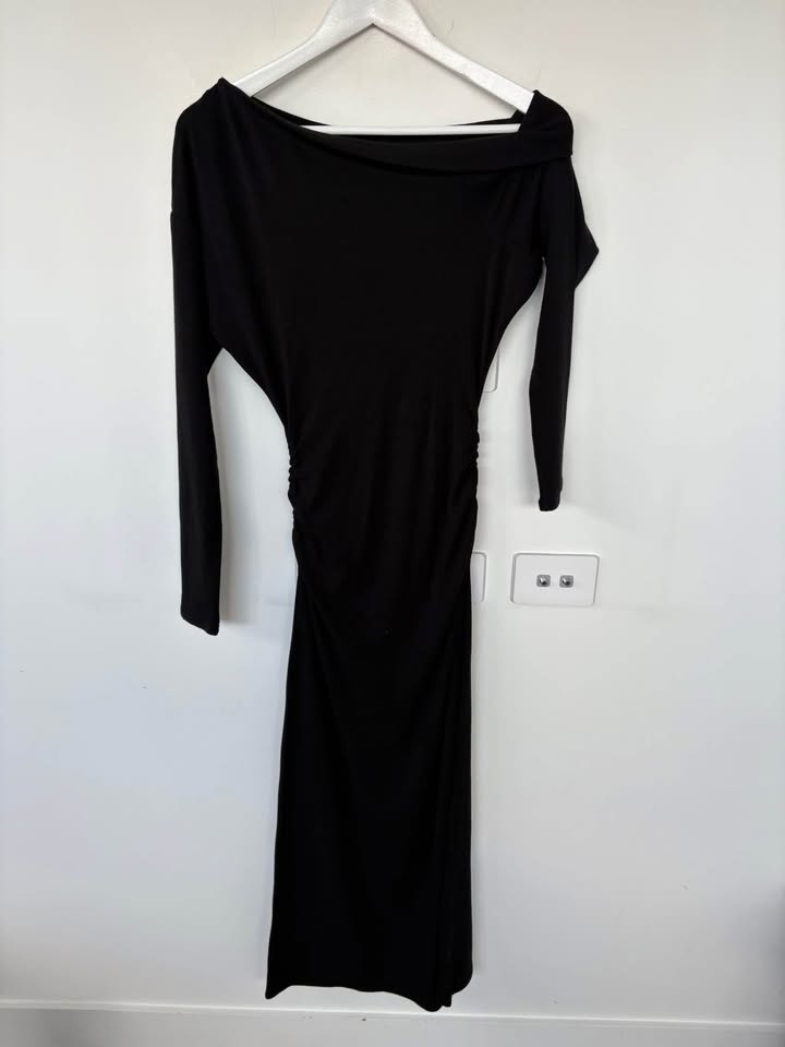 Kivari Maxi Dress - Size 6