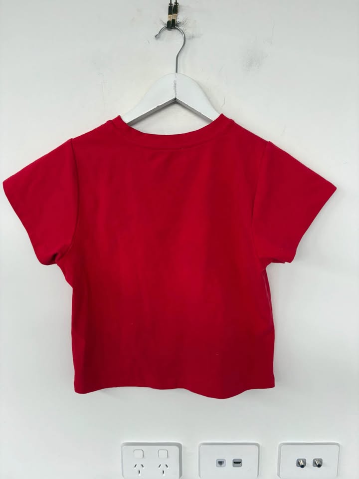Sneaky Link T-shirt - Size Small