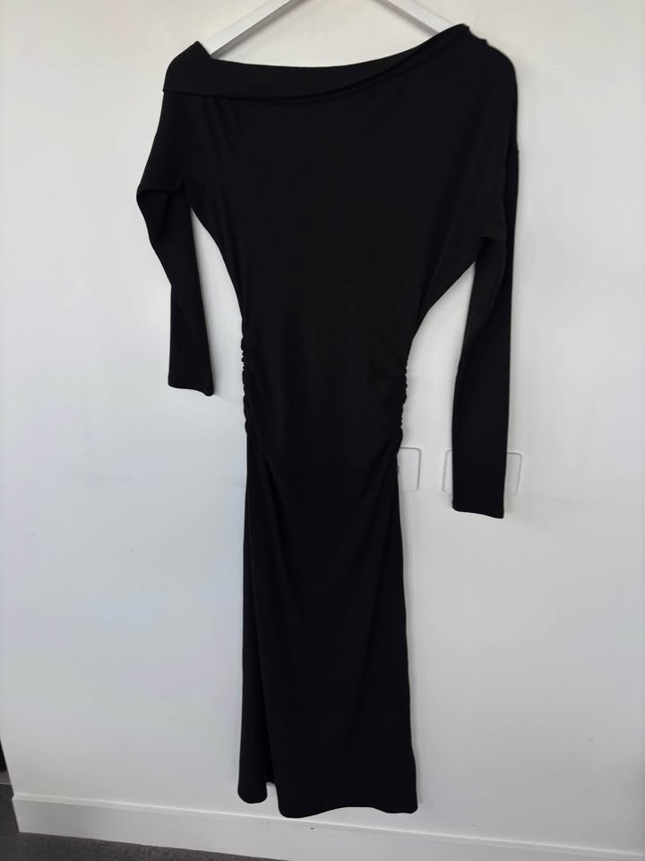 Kivari Maxi Dress - Size 6