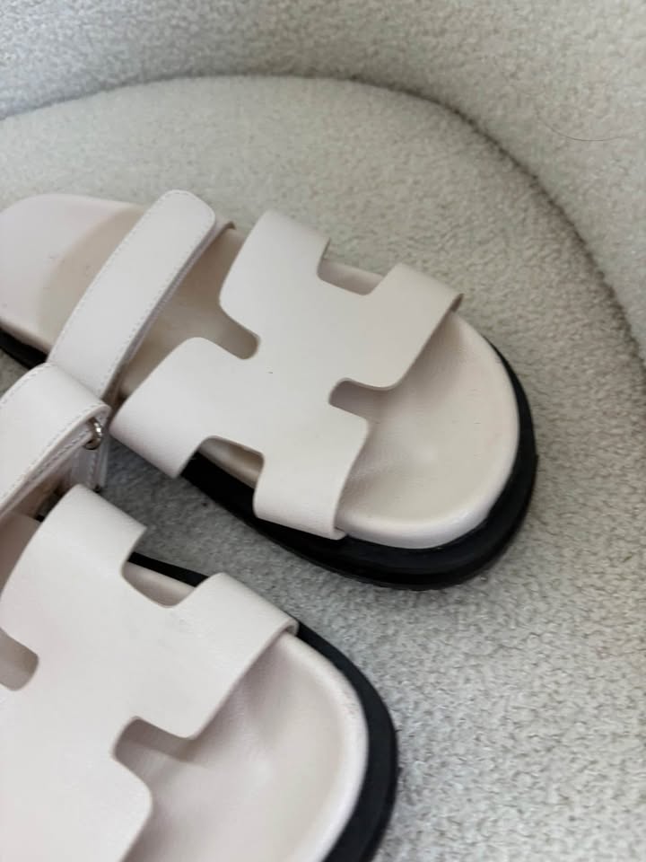 Billini Shoes - Size 6