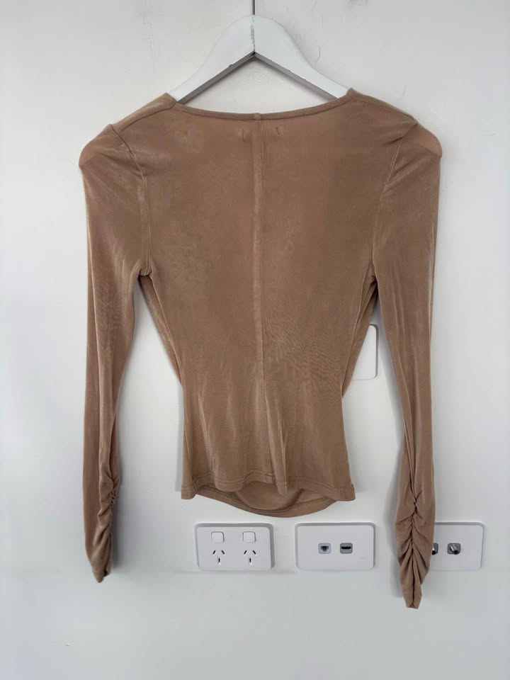 Bayse Longsleeve Top - Size XS