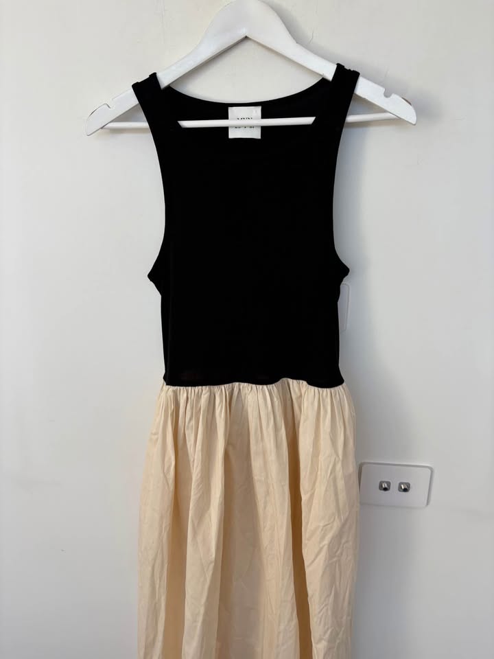 MVN Dress - Size 10