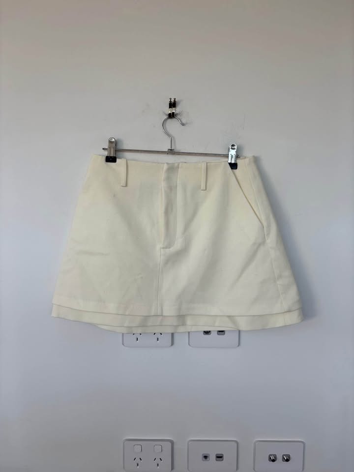 Dissh Cream Skirt - Size 10