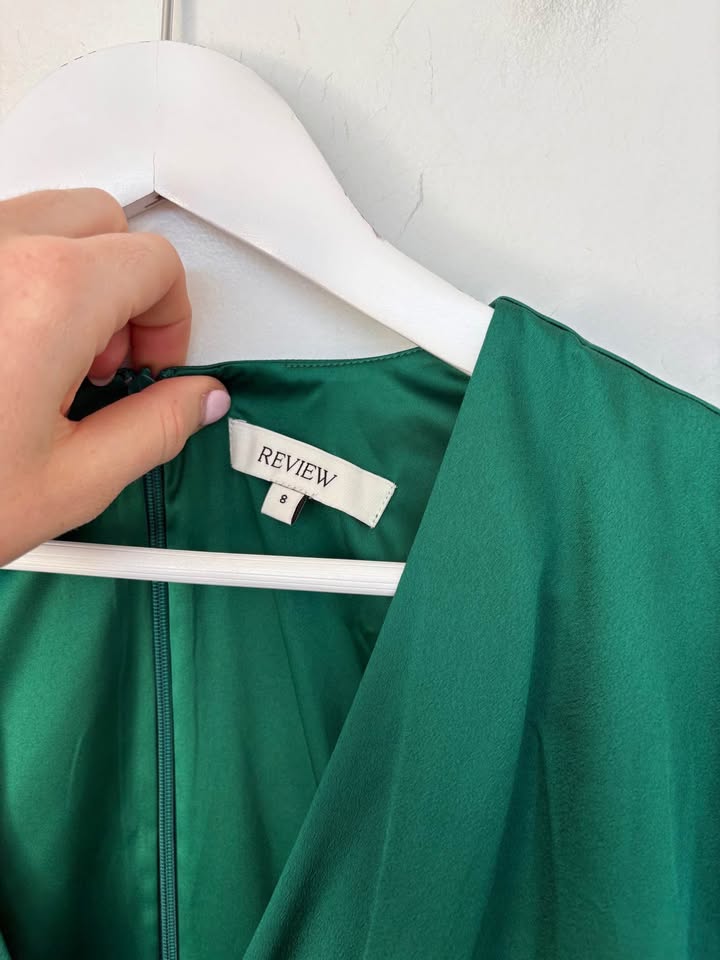 Review Dress - Size 8