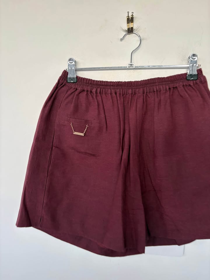 Silk Laundry Shorts - Size Small
