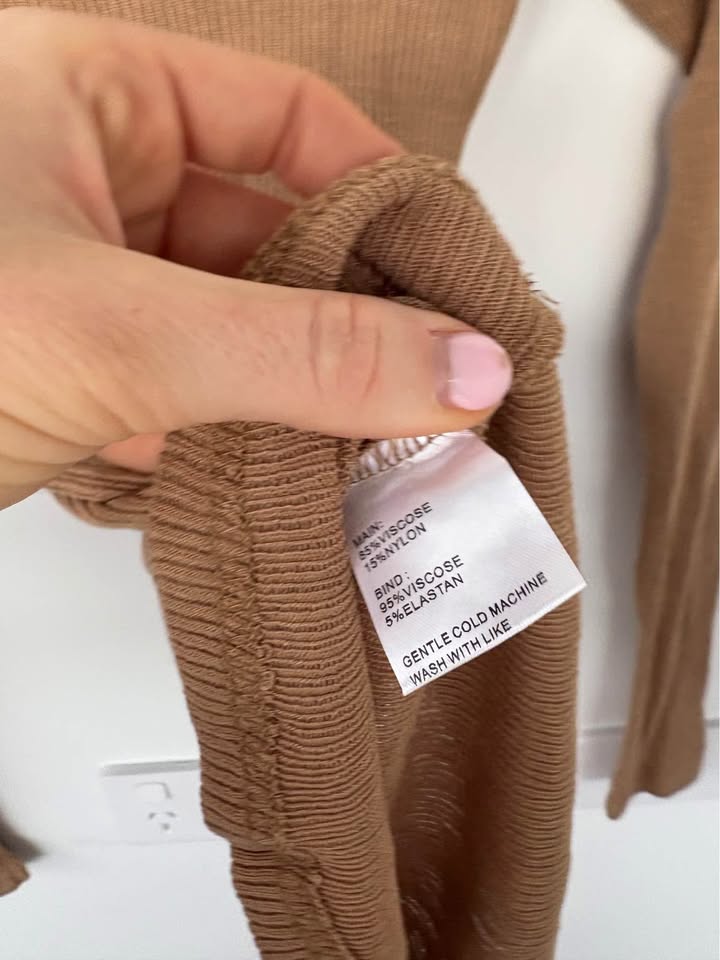 Bayse Longsleeve - Size XS