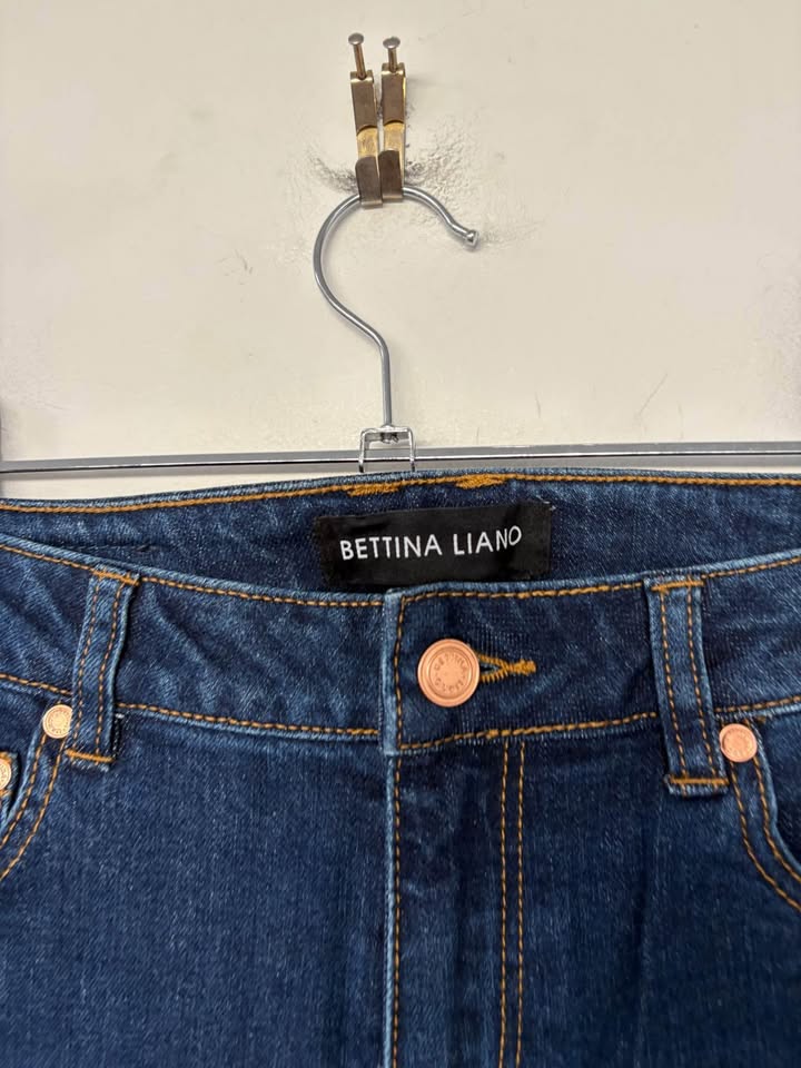 Betting Liano Jeans - Size 8