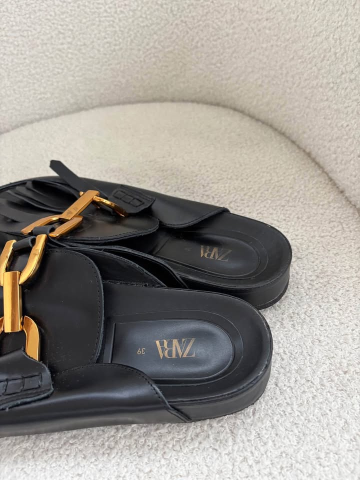 Zara Flats - Size 39