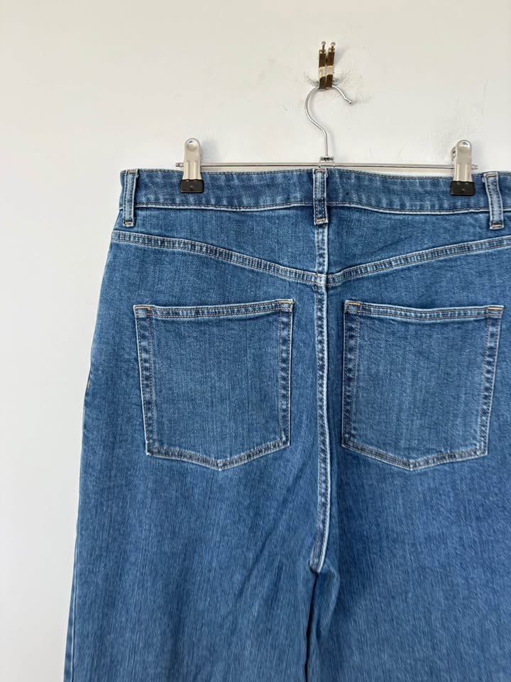 Witchery Jeans - Size 12