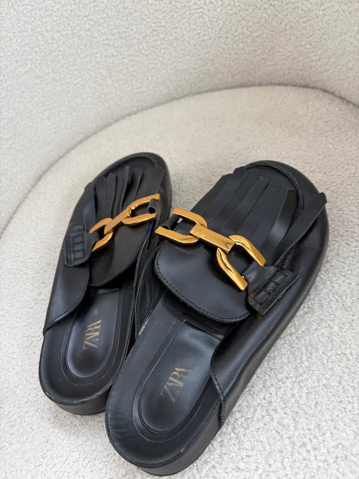 Zara Flats - Size 39