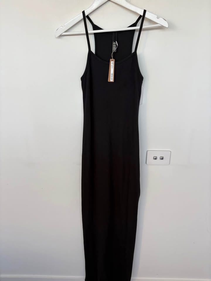 Skims Lounge Dress - Size Medium