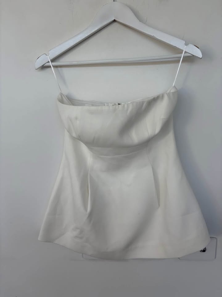 Henne Top - Size 8