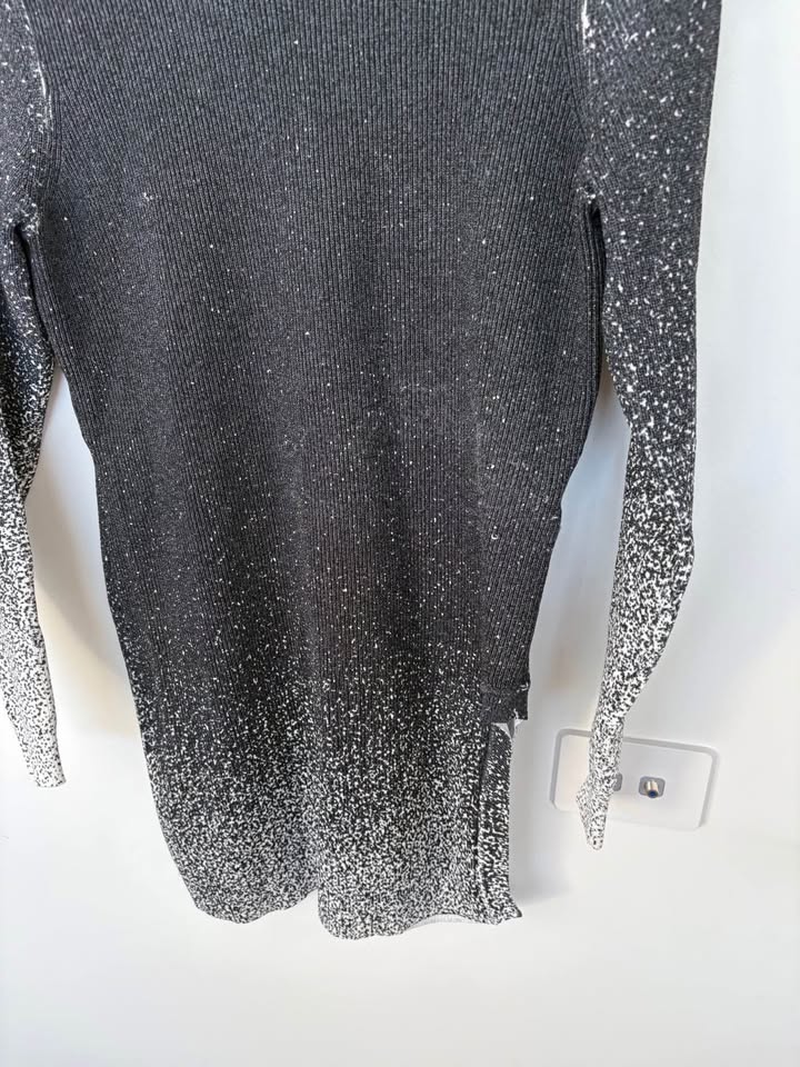 Scanlan Theodore Jumper - Size Medium