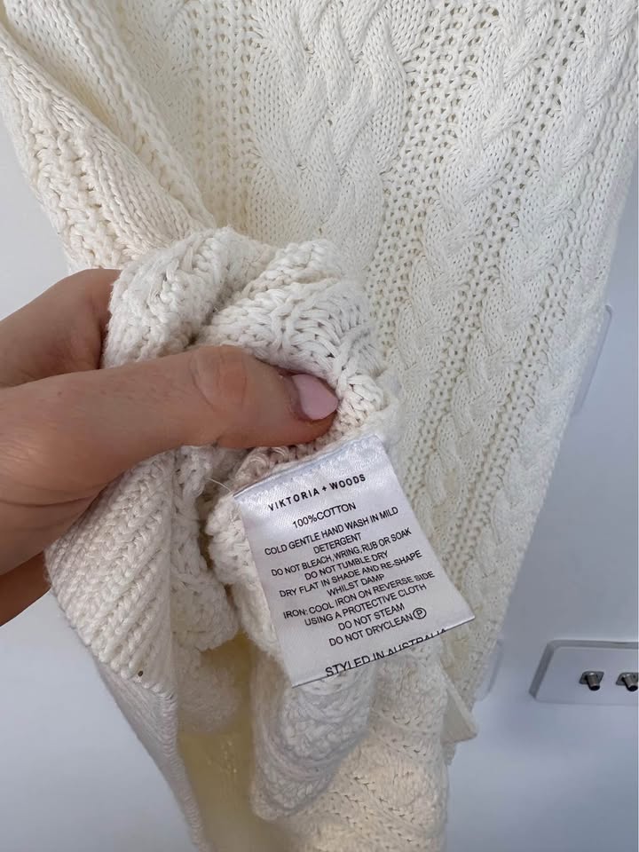 Viktoria and Woods Knit Jumper Vest - Size 1