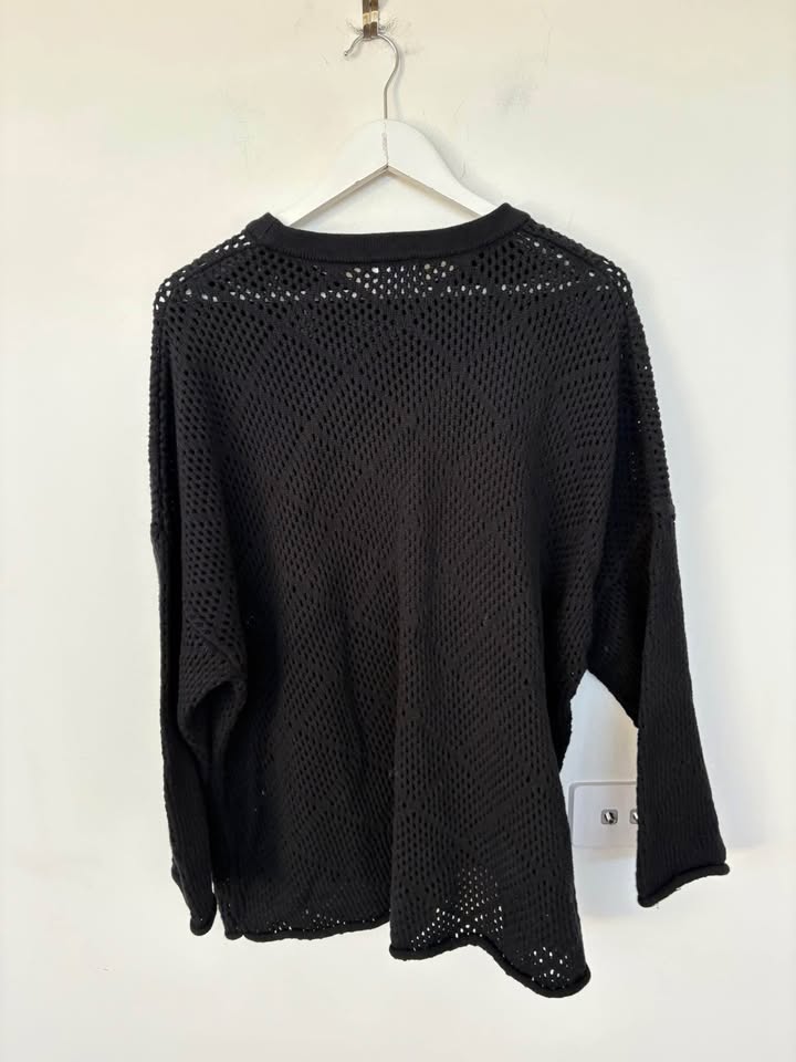 Arcaa Jumper - Size Medium