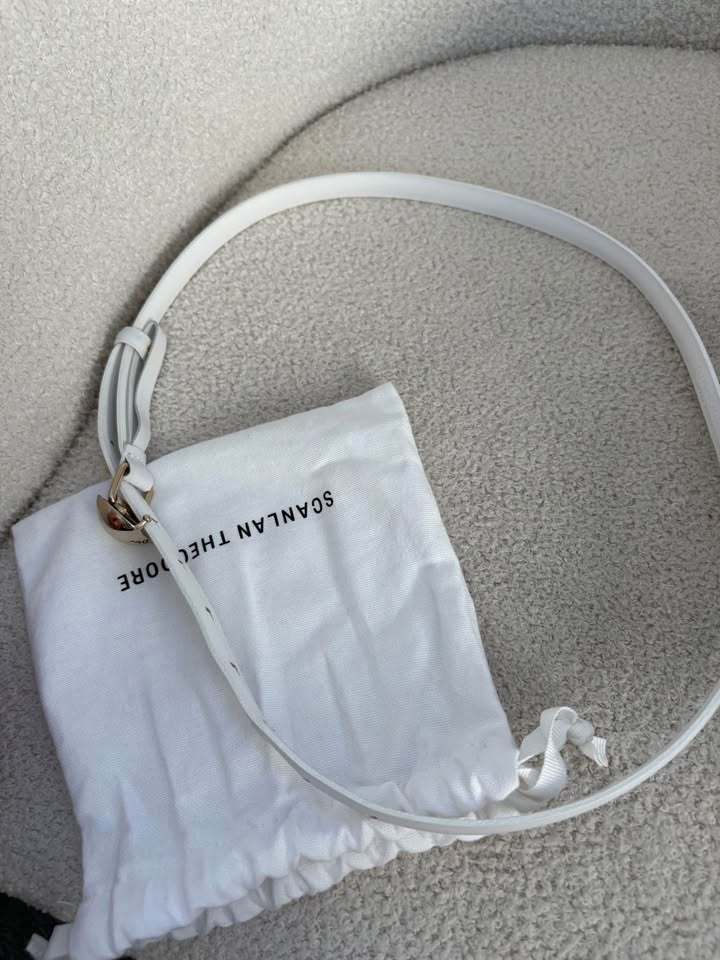 Scanlan Theodore White Belt