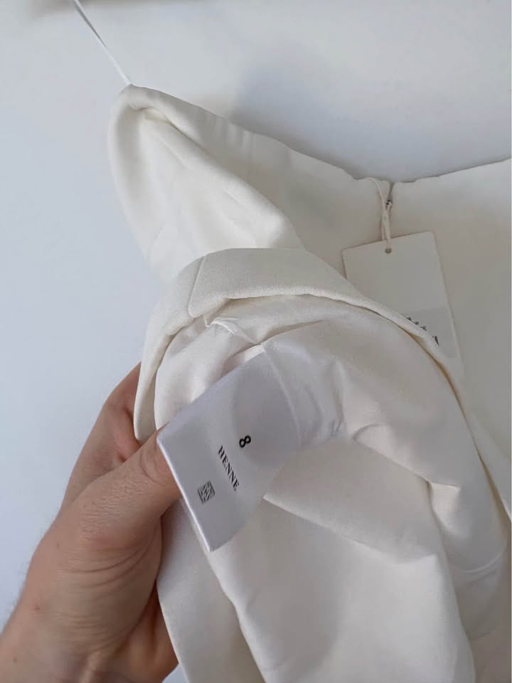 Henne Top - Size 8