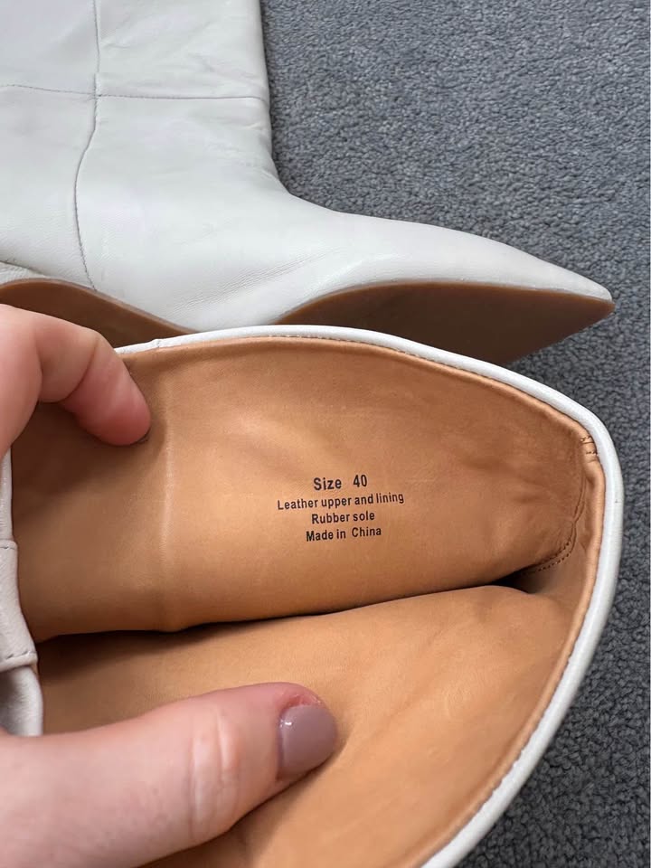 La Tribe Boots - size 40