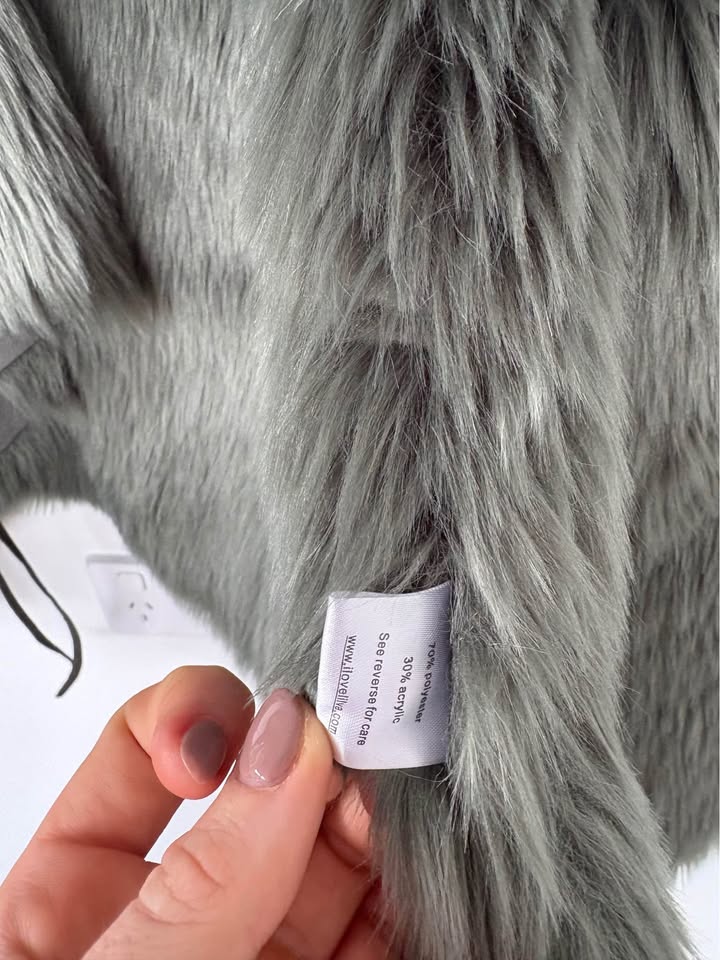 Iliya Fur Vest - size large