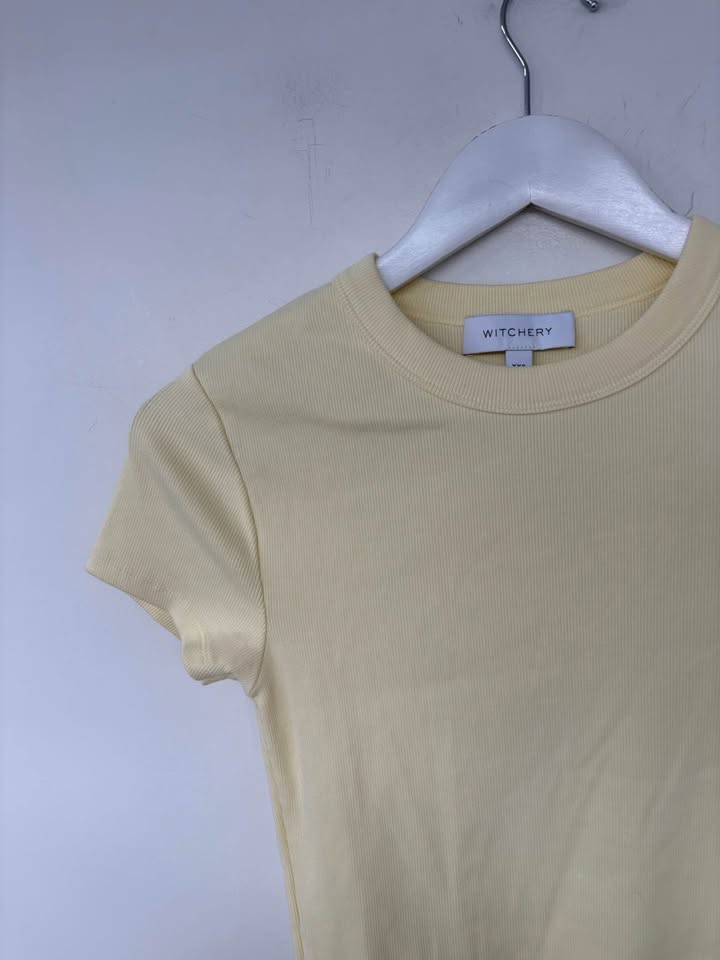 Witchery Tee - size XXS