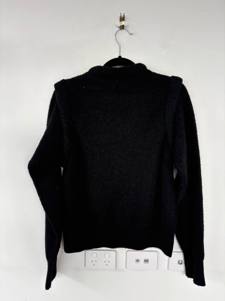 Les Coyotes Jumper - size small