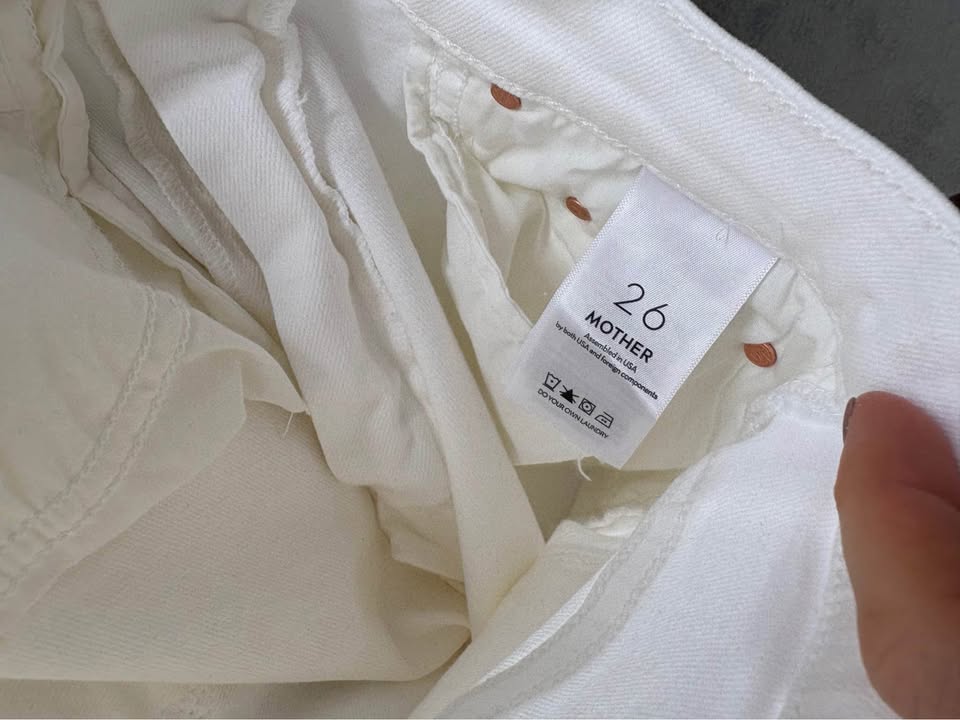 Mother Jeans - size 26