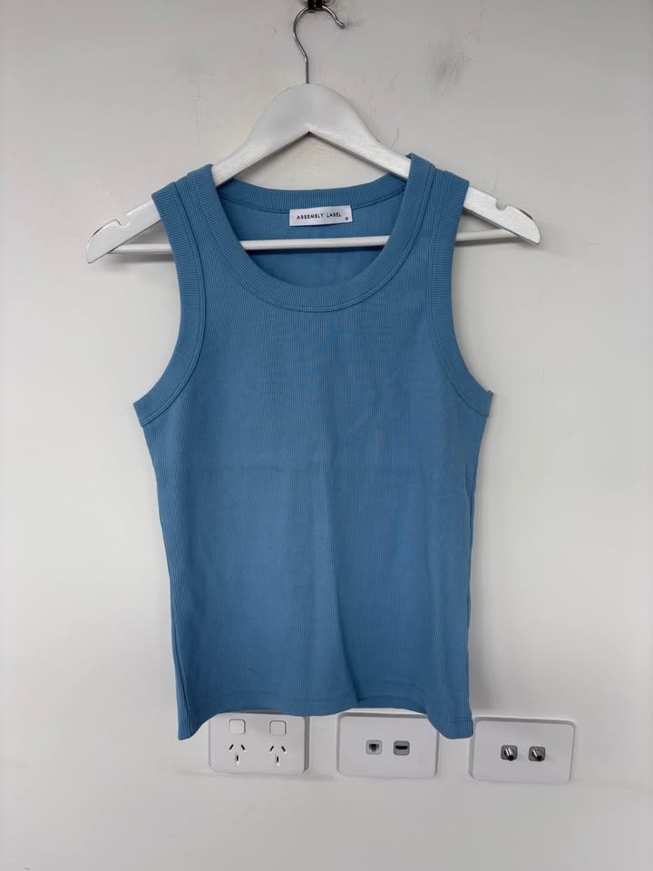 Assembly Tank - size 12
